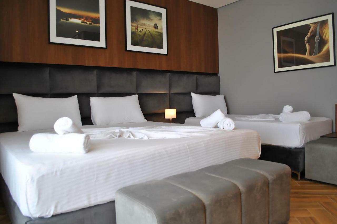 Twin Towers Hotel City & Beach Resort Shëngjin Exterior foto