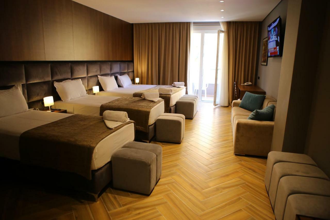 Twin Towers Hotel City & Beach Resort Shëngjin Exterior foto